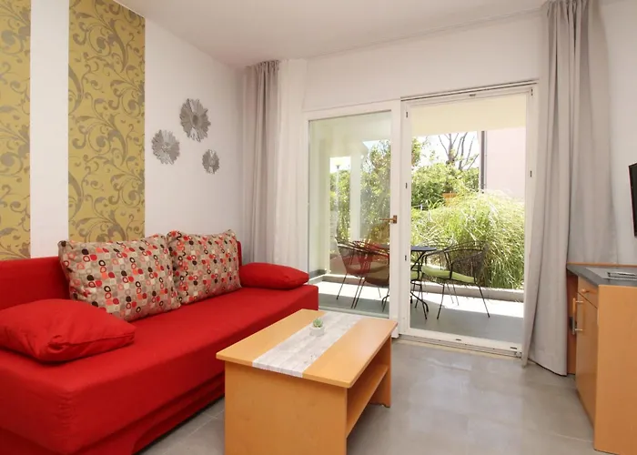 Corinthia 5 By Interhome 아파트 *