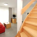 Corinthia 5 By Interhome * באסקה