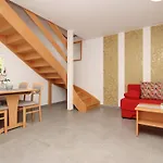 דירה Corinthia 5 By Interhome *