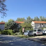 Corinthia 5 By Interhome * באסקה