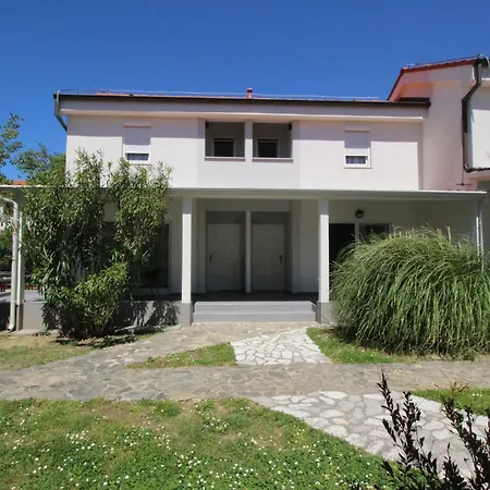 Corinthia 5 By Interhome *