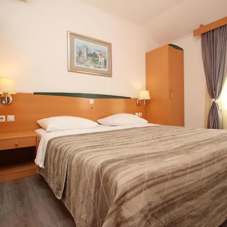 Appartement Corinthia 5 By Interhome