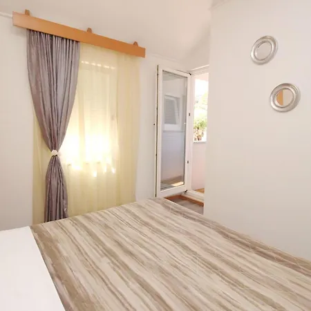 Corinthia 5 By Interhome *