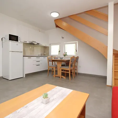 Corinthia 5 By Interhome Appartement Baška