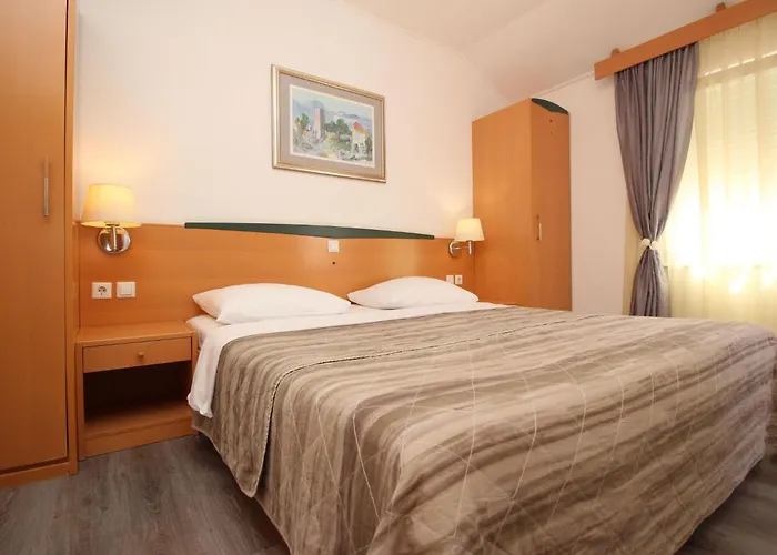 Apartman Corinthia 5 By Interhome